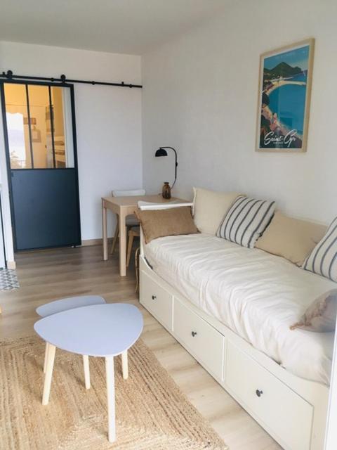 Studio Saint Cyr Sur Mer,Vue Mer מראה חיצוני תמונה