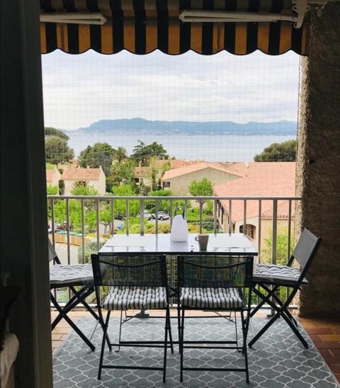 Studio Saint Cyr Sur Mer,Vue Mer מראה חיצוני תמונה